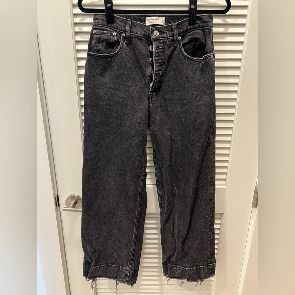 Abercrombie & Fitch Women’s Crop Wide Leg Ultra High Rise